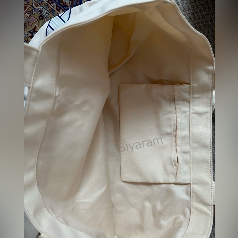 Giorgio Armani island tote - Picture 6 of 7